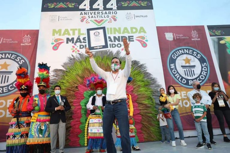 Inicia Aniversario 444 de Saltillo con récord Guinness