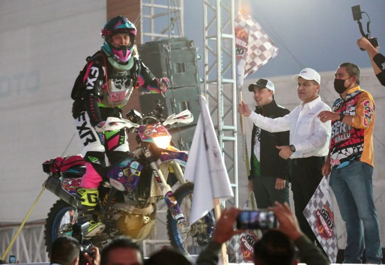 Recorren 250 pilotos ruta de la ‘Coahuila 1000’; MARS da banderazo