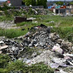 Convierten terreno baldío en basurero clandestino en Analco II 6