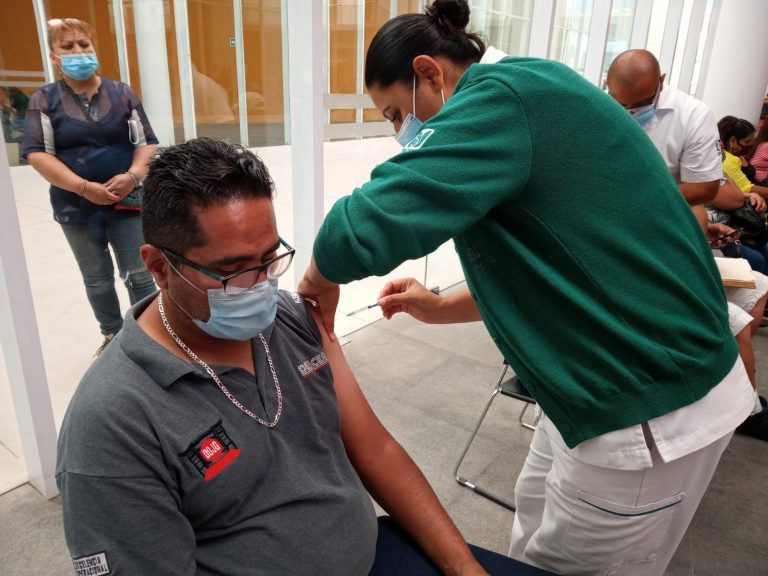 Se extenderá a este miércoles vacunación antiCovid para mayores de 30 en Saltillo