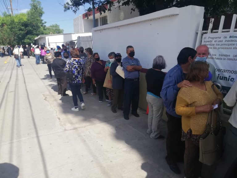 Aún no se abre el registro para personas mayores de 65 años que quieran recibir su pensión