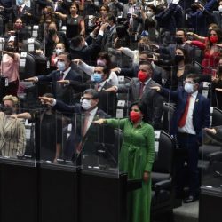 Rinden protesta los 71 diputados federales del GPPRI 4