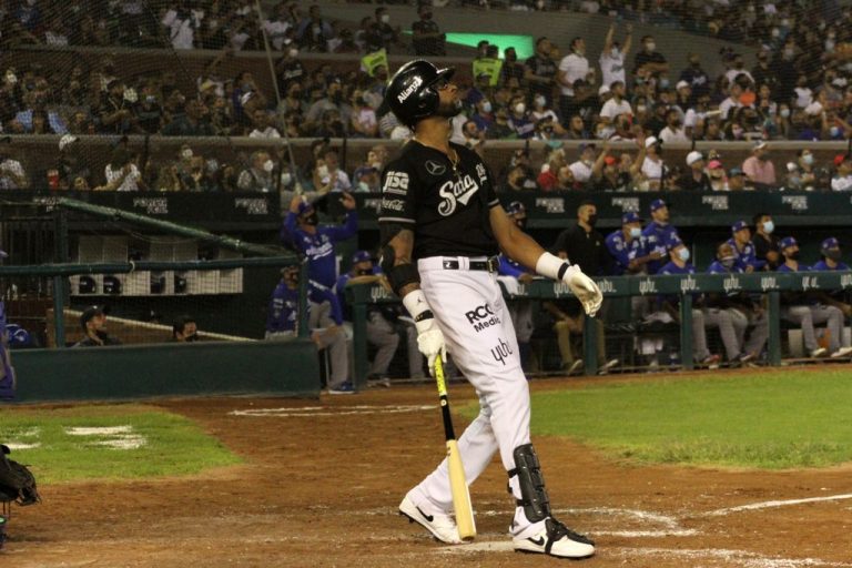 De la mano de Henry Urrutia, Saraperos empata la serie ante Acereros