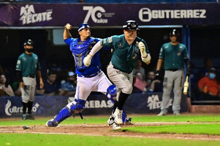 Acereros vence 3 a 1 a Saraperos y avanza en los PlayOff