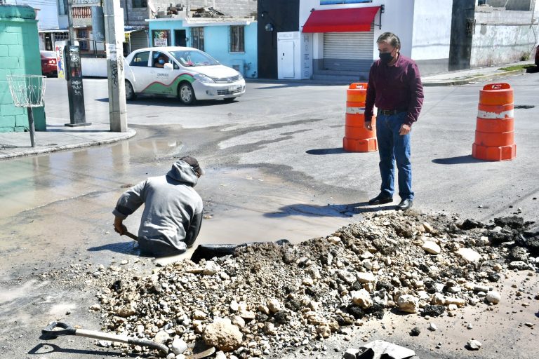 COMPARA atiende fugas en zona oriente de Ramos Arizpe 