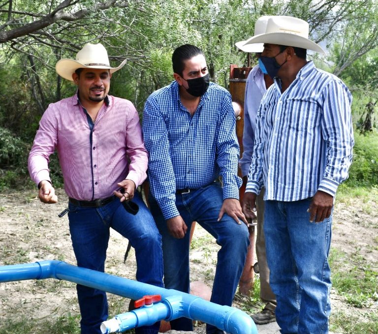 Ejido San Francisco de los Desmontes es equipado con pozo de agua