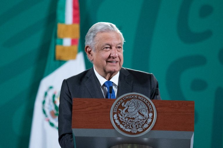 López Obrador ‘amaga’ con denunciar a gaseros que se nieguen a prestar servicio