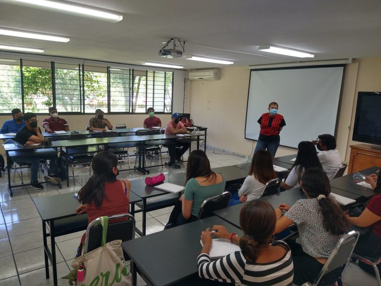 Regresan a clases más de 35 mil alumnos de la UA de C 