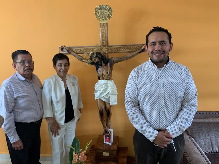 Ya existe una réplica del Santo Cristo ¡Fue detallada por una familia saltillense!