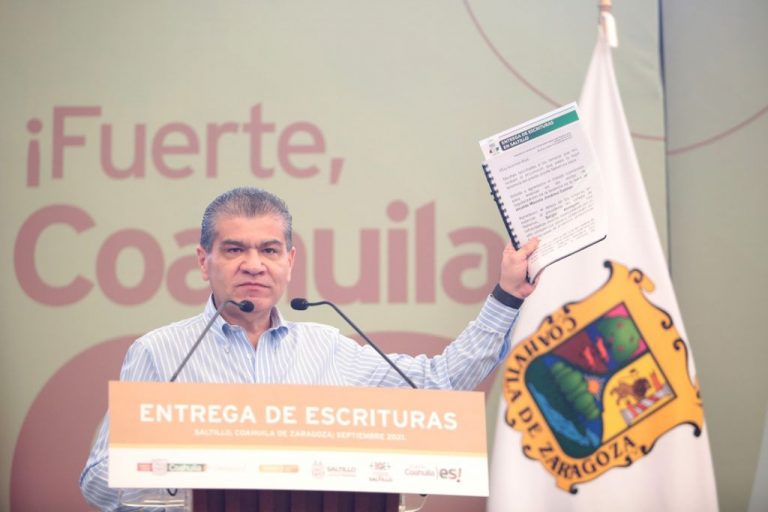 Pide Gobernador seguir enfrentando el reto de clases presenciales