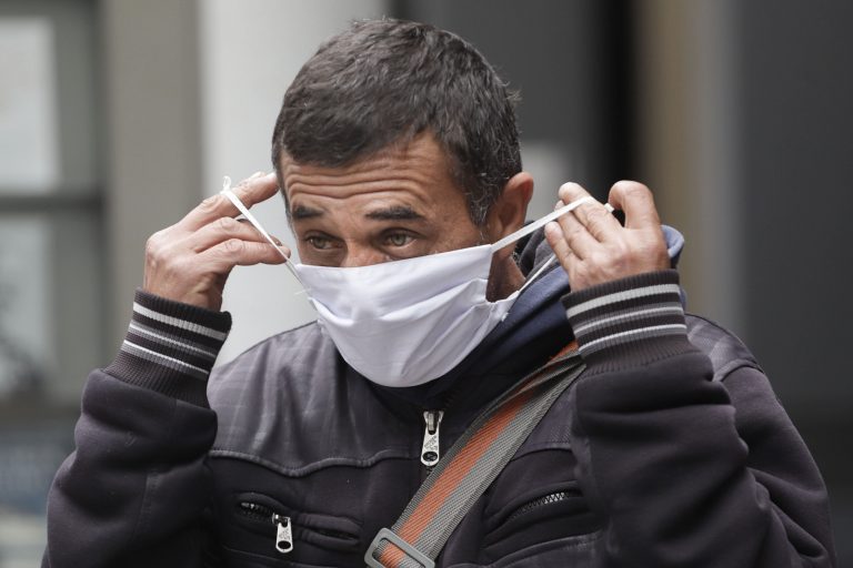 Cubrebocas, para reducir riesgo de contagios: Salud Coahuila