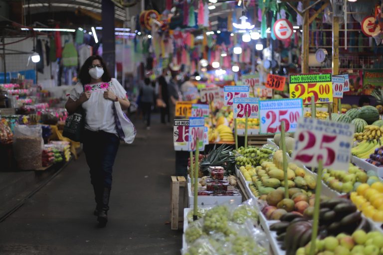 OCDE reduce expectativas de crecimiento económico en México para el 2022 y 2023