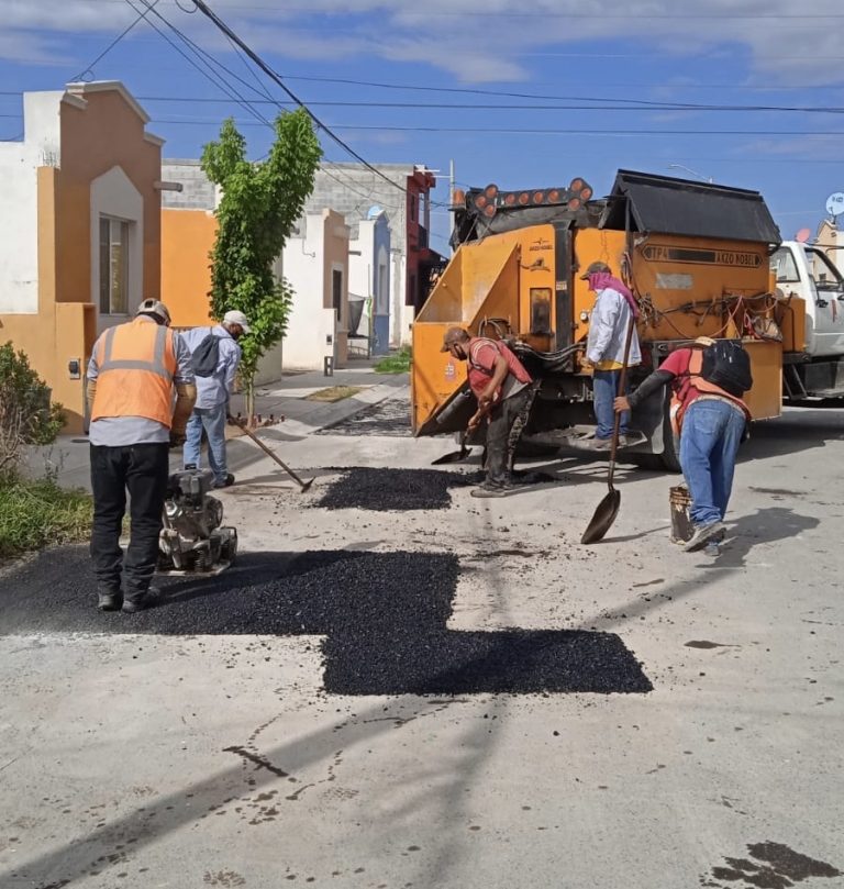 En 9 meses se han cubierto más de 100 mil metros cuadrados de bacheo en Ramos    