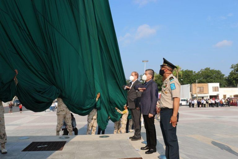 Encabeza MARS ceremonia de inicio festejos conmemorativos del mes patrio en Coahuila