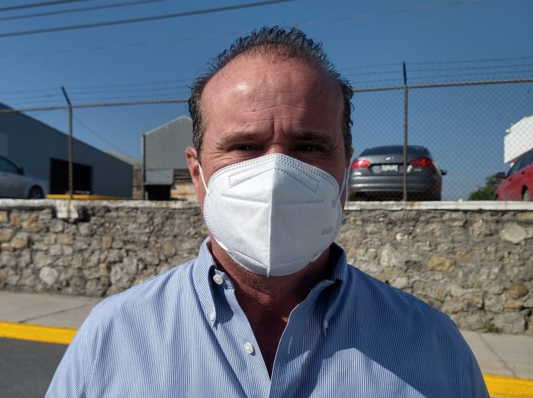 “Pegan” incrementos al acero en las obras estatales, afirma secretario  