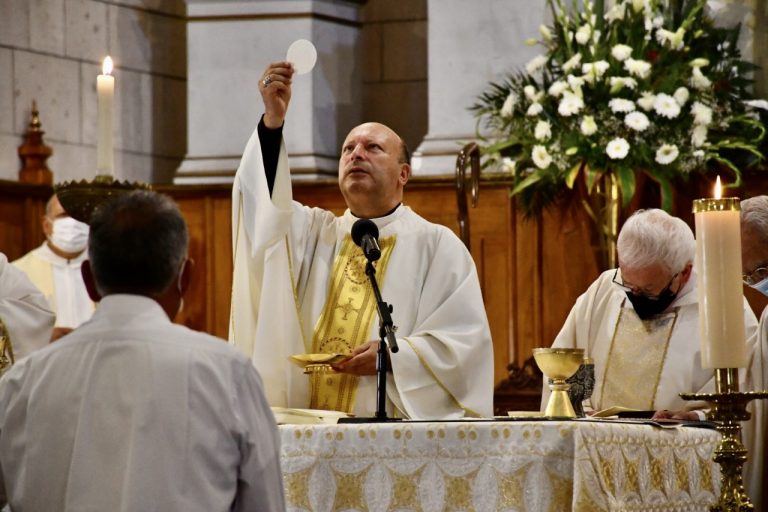 Visita Saltillo nuncio apostólico