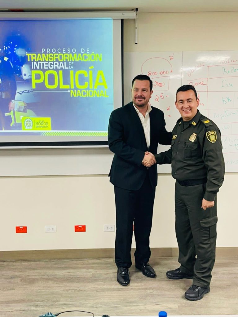 Expone Saltillo modelo ciudadano de seguridad en Bogotá, Colombia