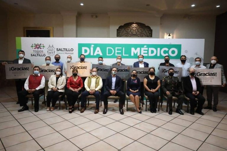 Reconoce Saltillo a sus médicos por lucha contra el Covid-19