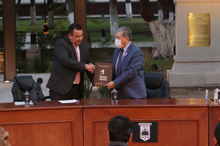 Cumple director de la Facultad de Jurisprudencia con el 90 por ciento de los compromisos del Plan de Acción en su primer año de administración