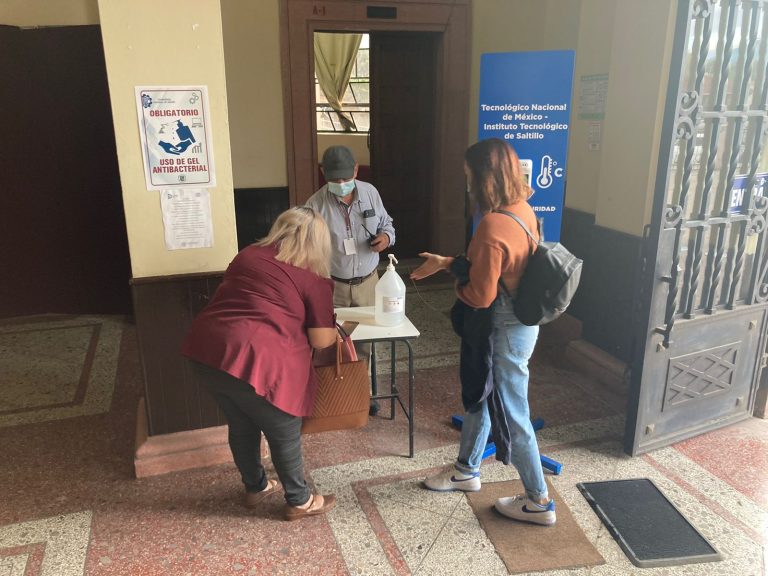 Regresan a clases presenciales 400 estudiantes de primer semestre del Tecnológico de Saltillo