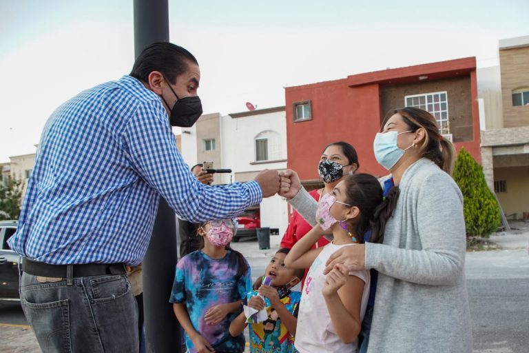 Sigue Chema Morales mejorando espacios públicos en Ramos