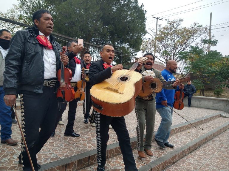 Celebran músicos de Saltillo a su patrona Santa Cecilia