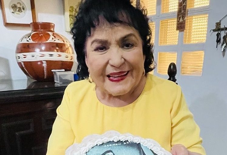 Hospitalizan de emergencia a la actriz Carmen Salinas