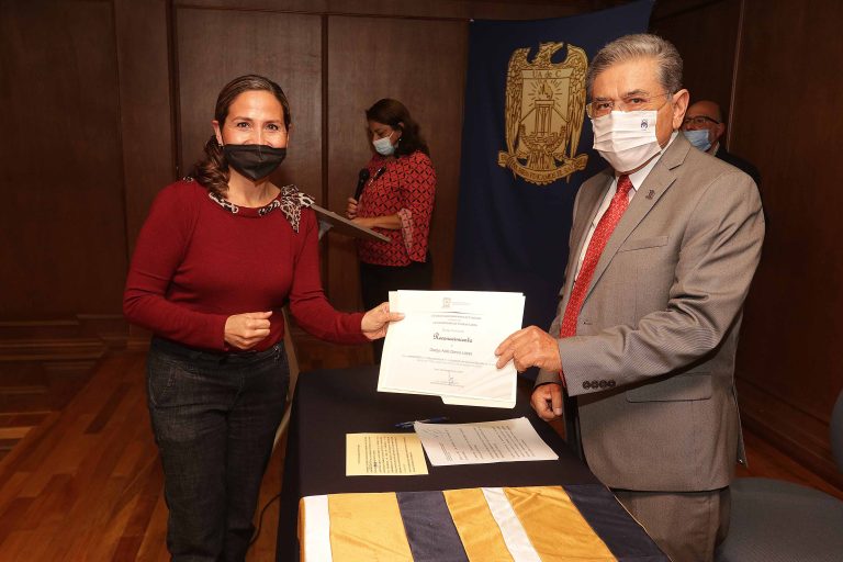 Rinden protesta Academias de Profesores de la UA de C Unidad Saltillo