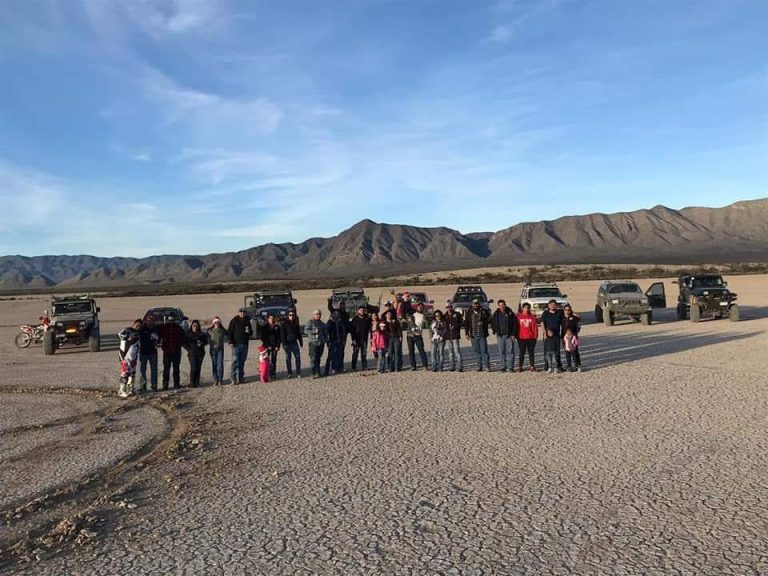 Alista club jeepero Silvestre’s MUD entrega de juguetes, cobijas y despensas en ejidos El Coyote y Anhelo