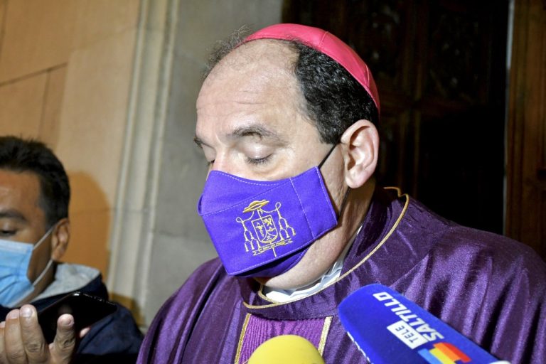 En esta Navidad Obispo llama buscar la voluntad de Dios mediante la reflexión y oración