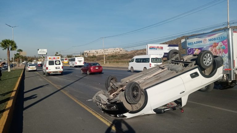 Llama Protección Civil de Ramos Arizpe a evitar accidentes automovilísticos en fiestas decembrinas