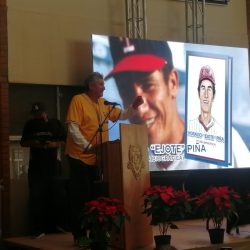 Presentan libro del coahuilense Horacio Piña, leyenda del beisbol mexicano3
