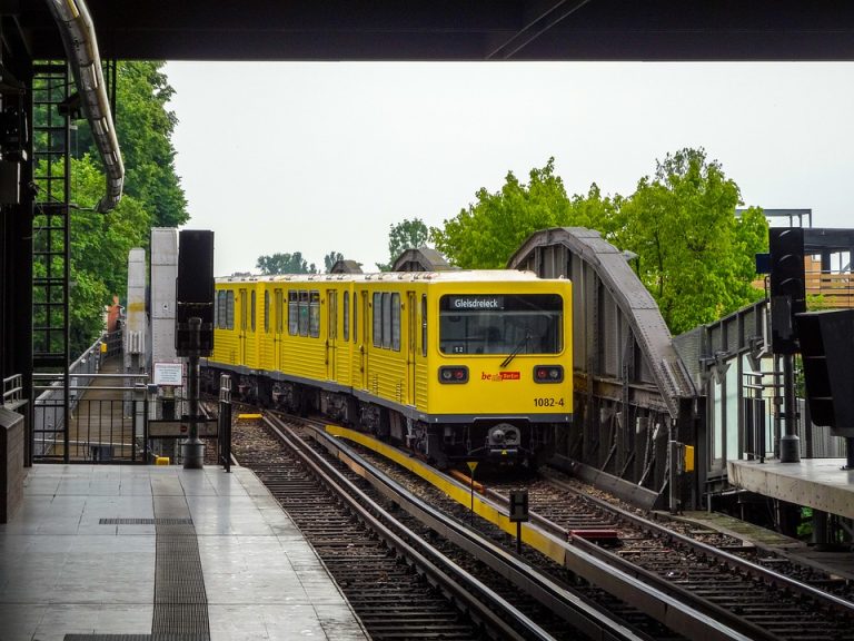 Metro de Berlín venderá boletos comestibles impregnados de aceite de cannabis