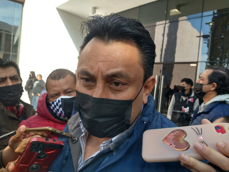 Iniciaría en febrero colocación de botones de pánico en taxis de Saltillo   