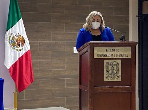 Presenta primer informe de actividades la directora de la Facultad de Administración y Contaduría Unidad Norte