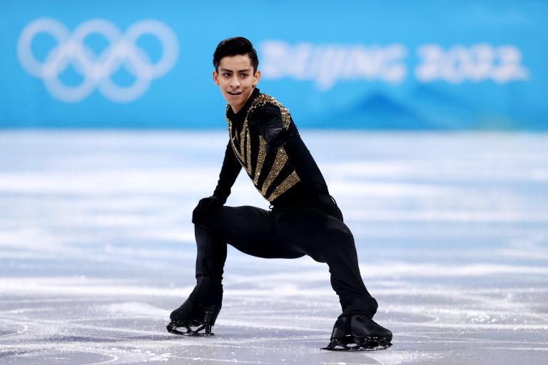 ‘Los sueños se hacen realidad’: Donovan Carrillo clasifica a final de patinaje artístico en Beijing 2022