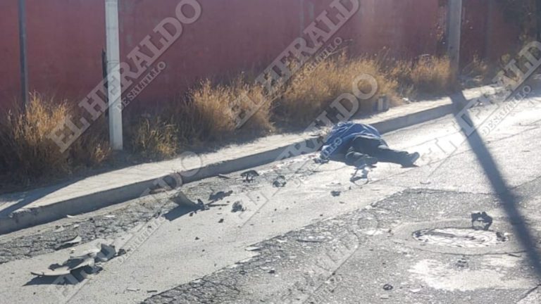 Mata a motociclista y se da a la fuga