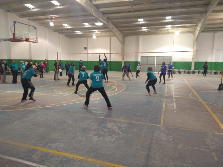 Inicia torneo de cachibol femenil   