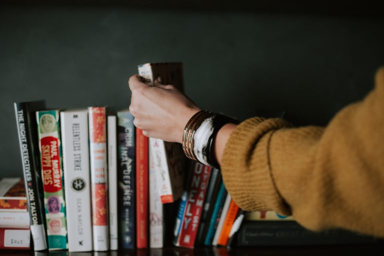 Lectura y libro, antídotos contra la depresión y el miedo