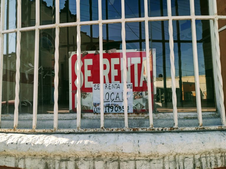 Pega pandemia a comercios del Centro Histórico, hay 30 locales en renta 