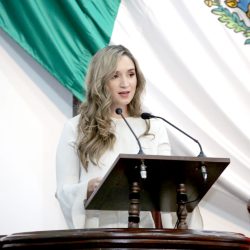 EDNA DAVALOS