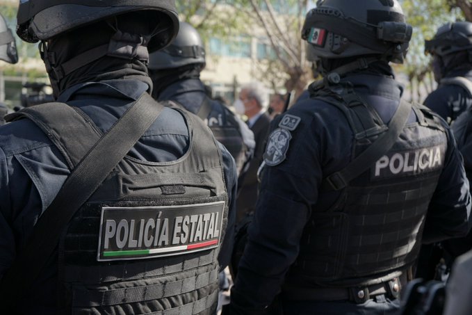 En México matan a un policía al día: organización Causa en Común