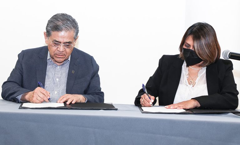 Firma UAdeC y STUAC Contrato Colectivo de Trabajo 2022   