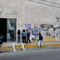 Mujeres artistas y colectivas feministas participan en el ‘Muro Violeta’ 2