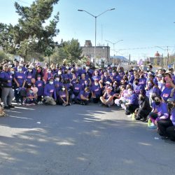 Realizan caminata para concientizar sobre la violencia de género