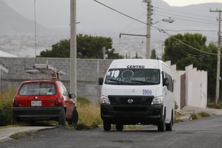 Reanudarán servicio de transporte público en Lomas de Lourdes