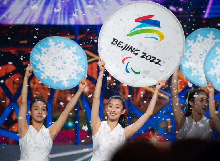 Atletas rusos y bielorrusos participarán en los Juegos Paralímpicos de Invierno de Beijing 2022 con bandera neutral