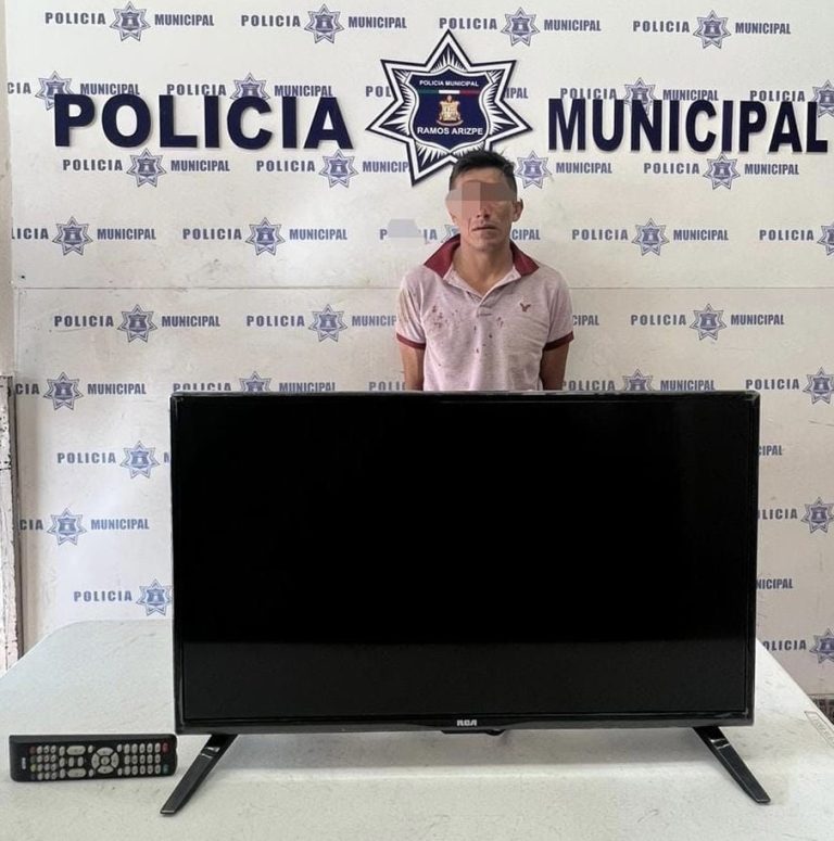 Policía Municipal detiene a ladrón en la colonia Fidel Velázquez