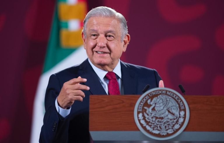 Primero se opusieron al AIFA; ahora van contra el Tren Maya con artistas: López Obrador