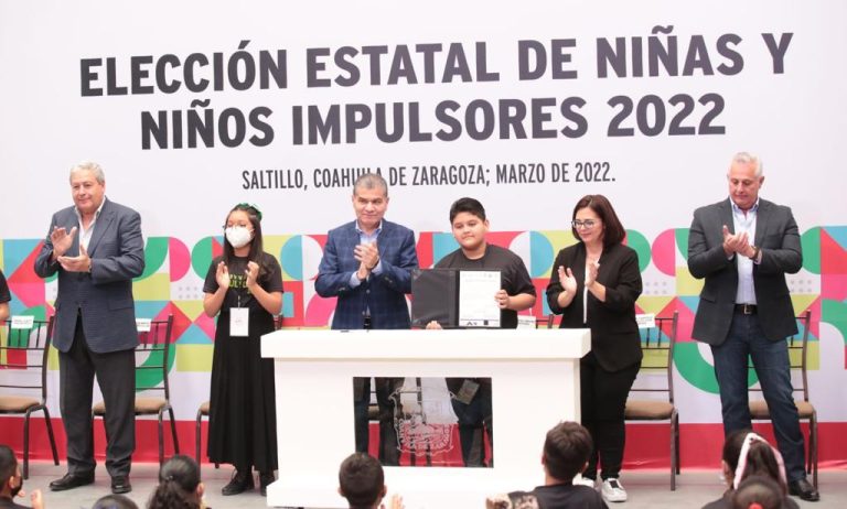 Riquelme impulsa el desarrollo de las niñas y niños de Coahuila